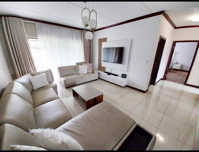 2 BEDROOM APARTMENT FOR SALE IN SUMMERSET